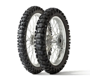 Dunlop D952 110/90-18 61 M Motorkerékpár