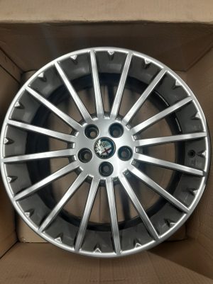 GYÁRI ALUFELNI ALFA ROMEO 7X17 5 X98 ET35 58