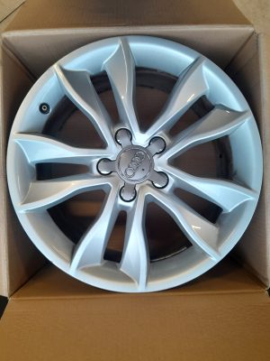 GYÁRI ALUFELNI AUDI 7,5X17 5 X112 ET56 57,1
