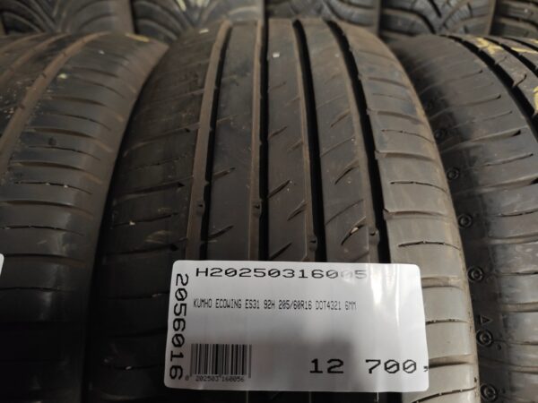 Kumho ECOWING ES31 205/60R16 92 H Személyautó | Nyári   DOT4321