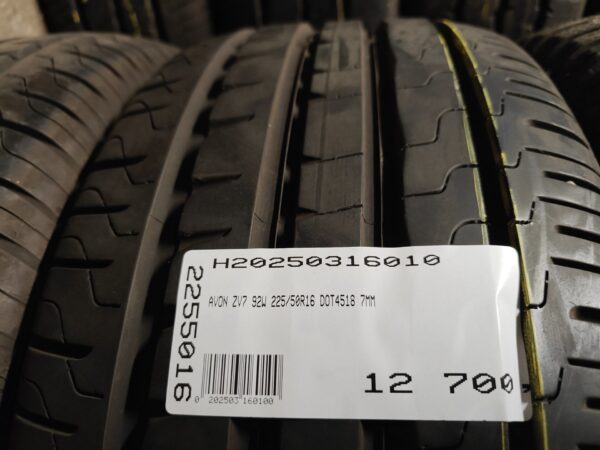 AVON ZV7 225/50R16 92 W Személyautó | Nyári   DOT4518