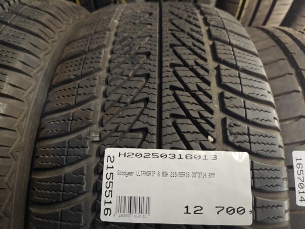 Goodyear ULTRAGRIP 8 215/55R16 93 H Személyautó | Téli   DOT3714