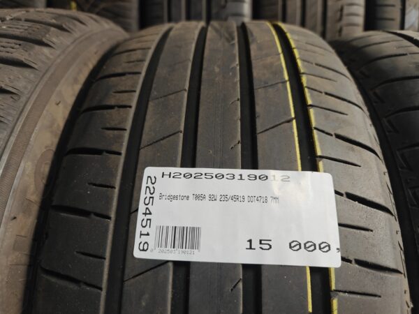 Bridgestone T005A 235/45R19 92 W Személyautó | Nyári   DOT4718