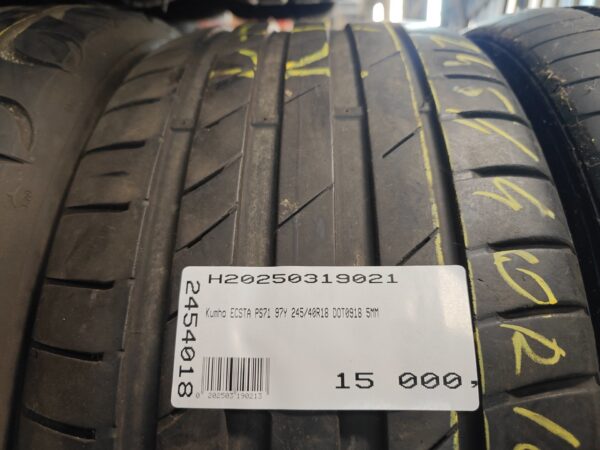 Kumho ECSTA PS71 245/40R18 97 Y Személyautó | Nyári   DOT0918