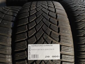 Bridgestone BLIZZAK LM005 235/45R18 98 Y Személyautó | Téli   DOT4919