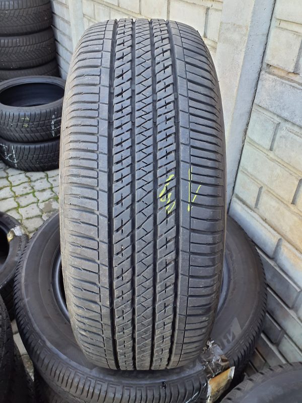 Bridgestone HL422+ 235/55 R 18 100 H | nyári   DOT1818 5.5 mm