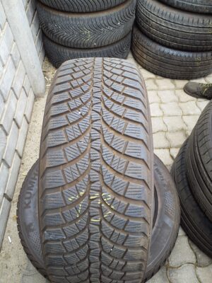 Kumho WP71 225/55 R 17 101 V | téli   DOT3220 8 mm