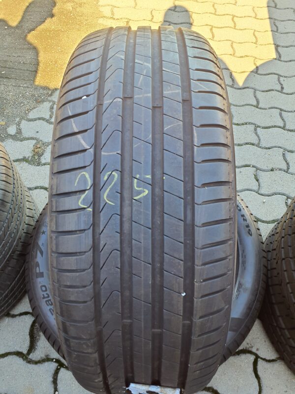 Pirelli P7 Cinturato 245/50 R 19 105 W | nyári   DOT1521 6 mm