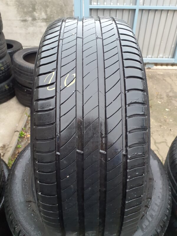 Michelin Primacy 4 235/55 R 18 100 V | nyári   DOT1619 4.5 mm