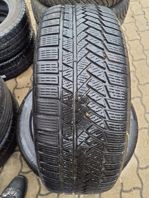 Continental TS850P 235/50 R 19 99 V | téli   DOT4719 4.5 mm
