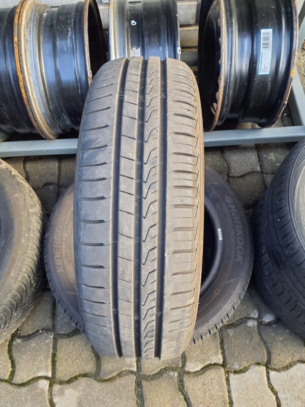 Hankook K435 175/60 R 15 81 V | nyári   DOT3418 5.5 mm