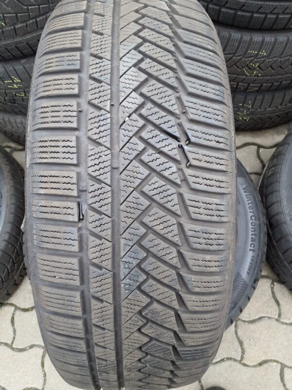 Continental TS 850P 235/50 R 19 99 V | téli   DOT4619 5 mm