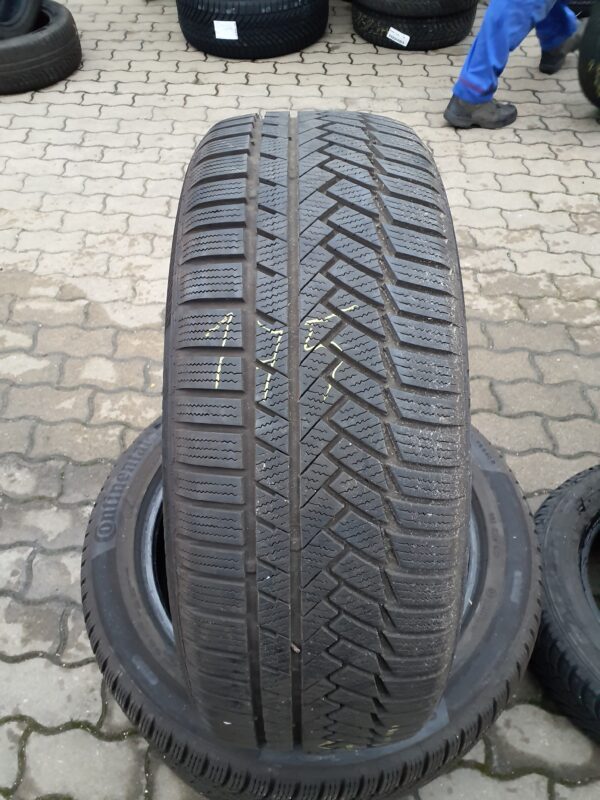 Continental TS 850P 235/50 R 19 99 V | téli   DOT4719 6 mm