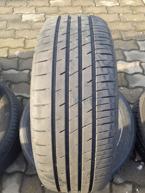 MOMO Toprun M30 195/55 R 16 87 V | nyári   DOT1520 5.5 mm