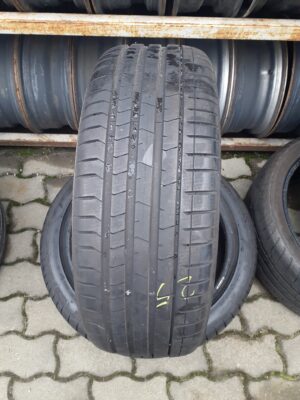 Pirelli P Zero 225/45 R 19 96 W | nyári   DOT2519 5.5 mm