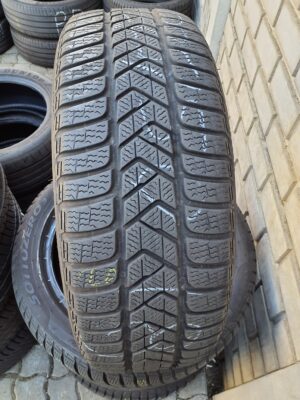 Pirelli SottoZero 3 225/50 R 18 99 H | téli   DOT2019 5 mm