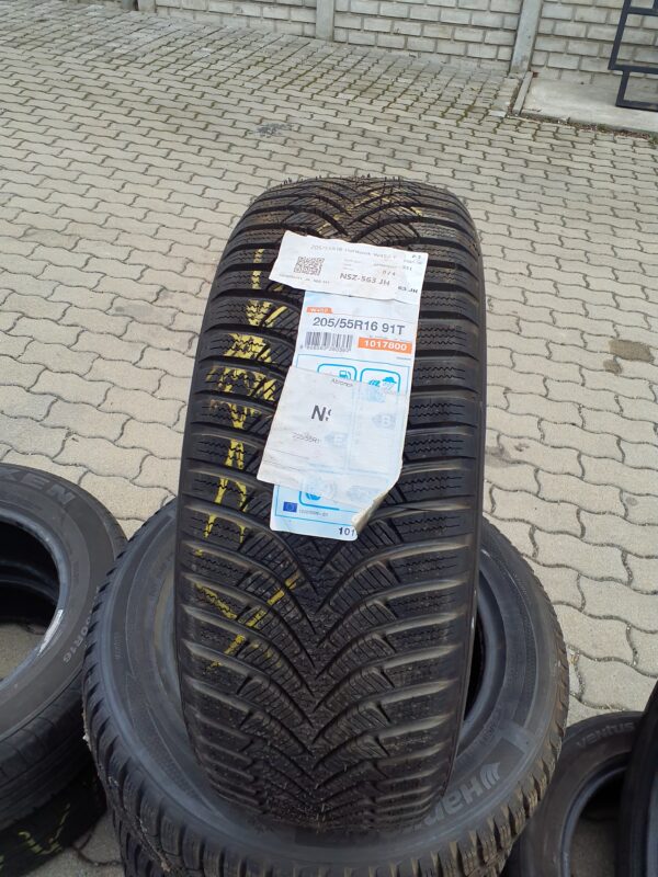 Hankook W452 205/55 R 16 91 T | téli   DOT4018