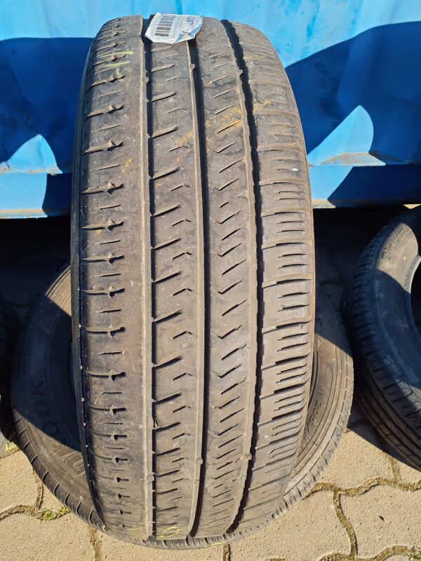 Hankook RA28E 205/65 R 16 C 107/105 T | nyári   DOT2119 5 mm