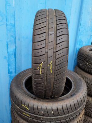 Goodyear Efficientgrip Compact 175/65 R 15 84 T | nyári   DOT4219 5.5 mm