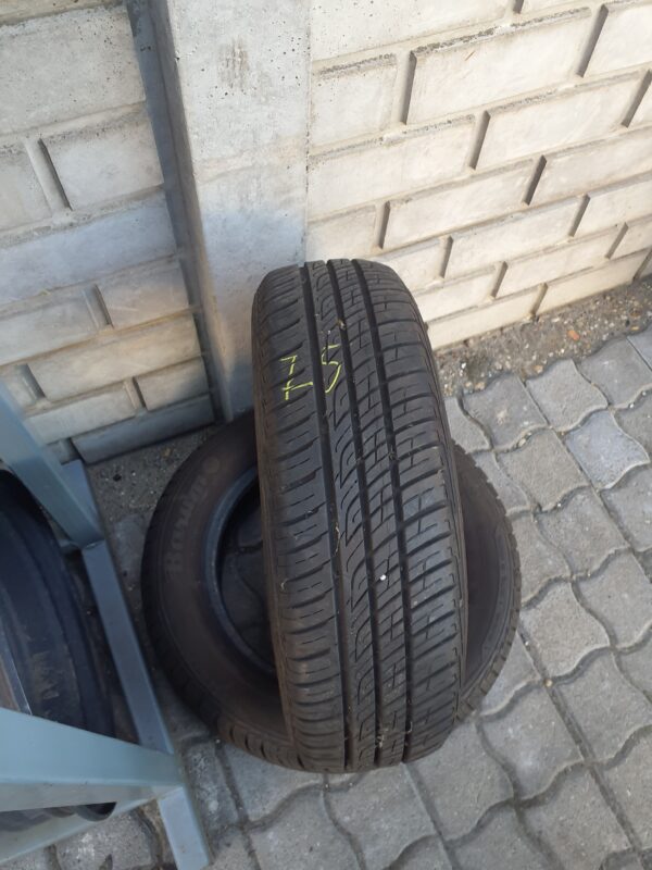 Barum Brillantis 2 165/65 R 13 77 T | nyári   DOT4419 6.4 mm