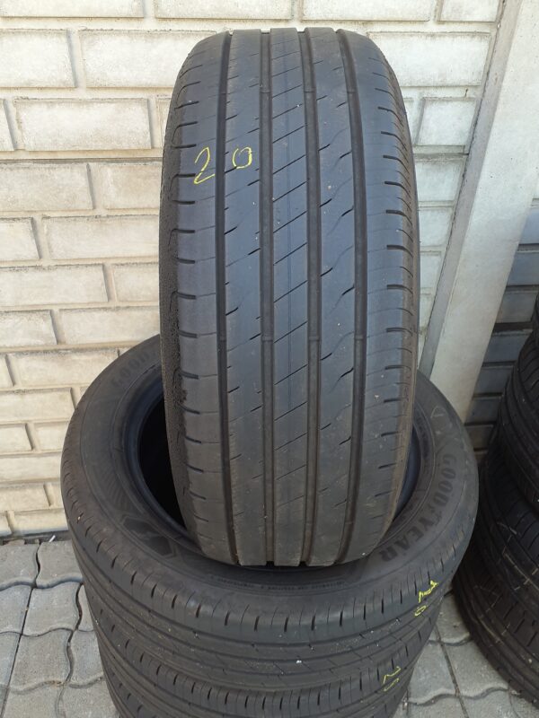 Goodyear Efficientgrip 2 SUV 235/55 R 18 100 V | nyári   DOT1022 5.7 mm