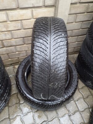 Michelin Pilot Alpin 5 SUV 235/50 R 19 103 V | téli   DOT3419 6.3 mm