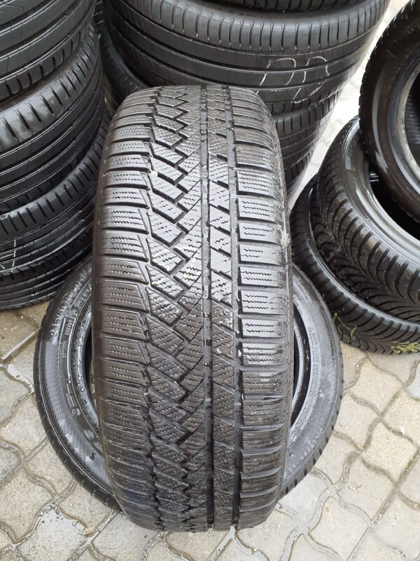 Continental TS850P 235/50 R 20 100 T | téli   DOT4820 7.2 mm