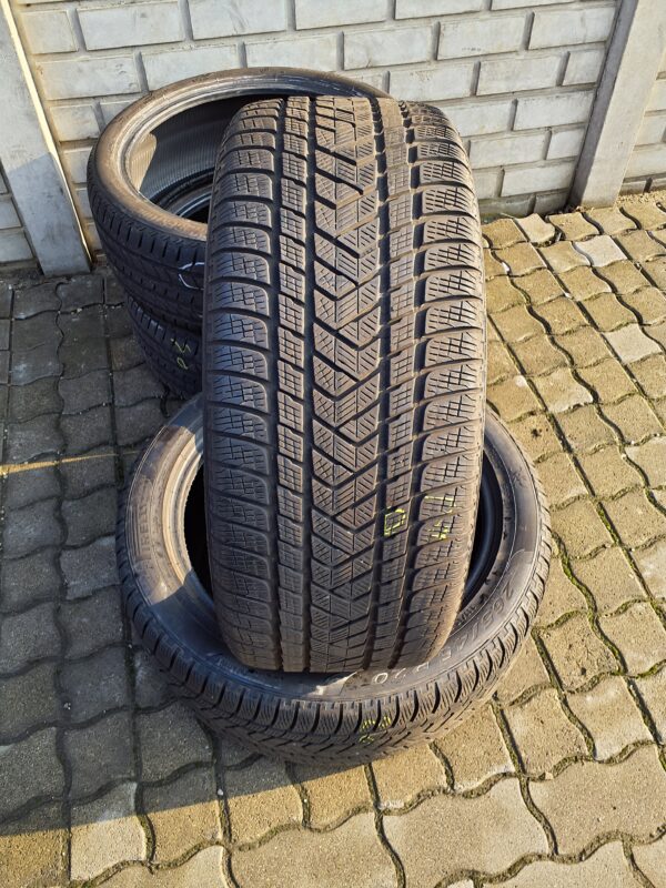 Pirelli Scorpion Winter 265/45 R 20 108 V | téli   DOT4319 5 mm
