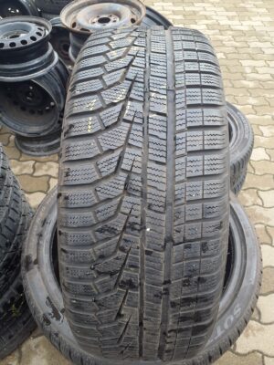 Hankook W320 215/55 R 17 98 V | téli   DOT2917 6 mm