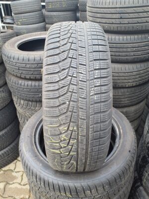 Hankook W320 205/55 R 17 95 V | téli   DOT4218 6.5 mm