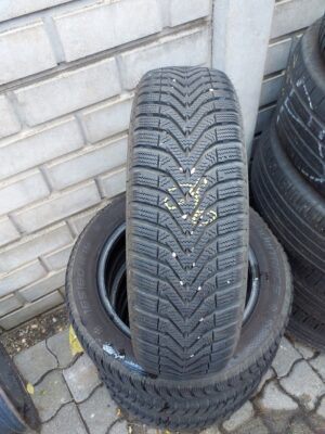 Vredestein Snowtrac 5 165/60 R 15 77 T | téli   DOT3918 6.4 mm