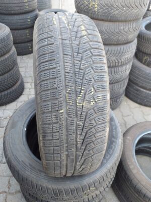 Hankook W320 215/60 R 17 96 H | téli   DOT3419 5.2 mm