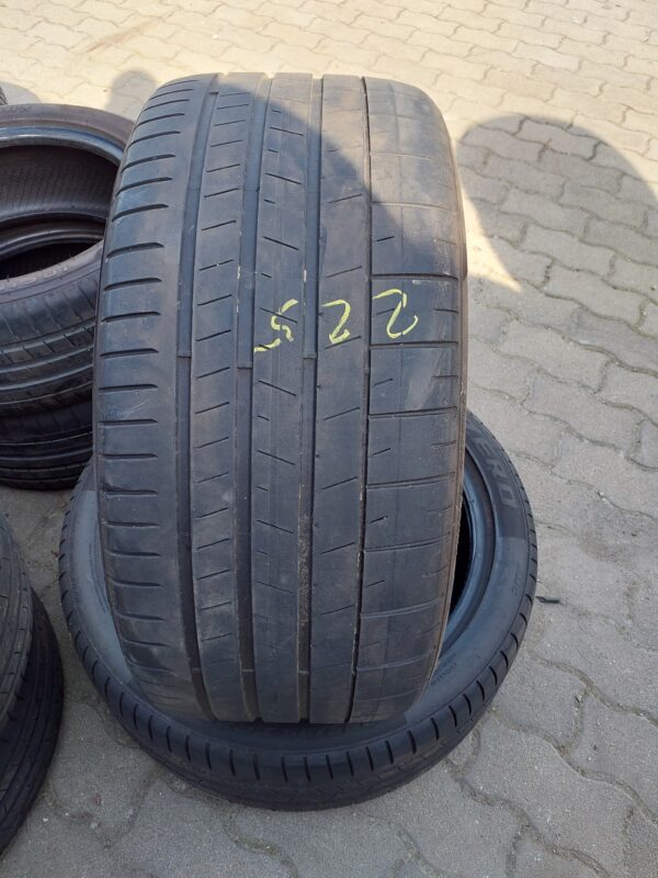 Pirelli P zero MC  PNCS 285/35 R 20 104 Y | nyári   DOT1019 4 mm