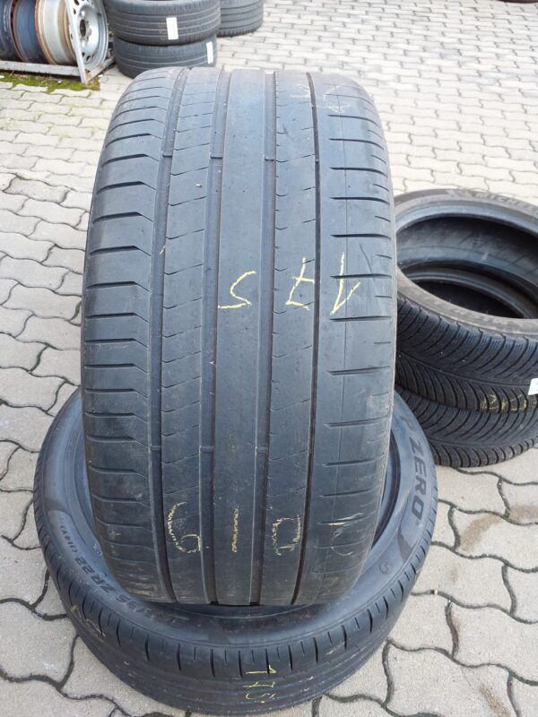 Pirelli P zero 325/35 R 22 114 Y | nyári   DOT3319 4.4 mm