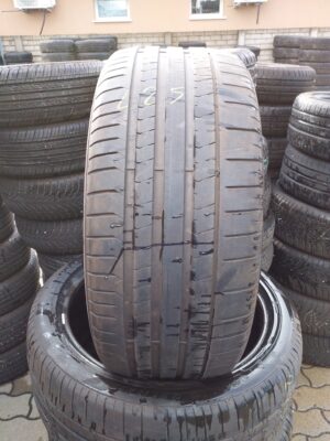 Pirelli P-Zero PZ4 285/40 R 21 109 Y | nyári   DOT4119 4.7 mm