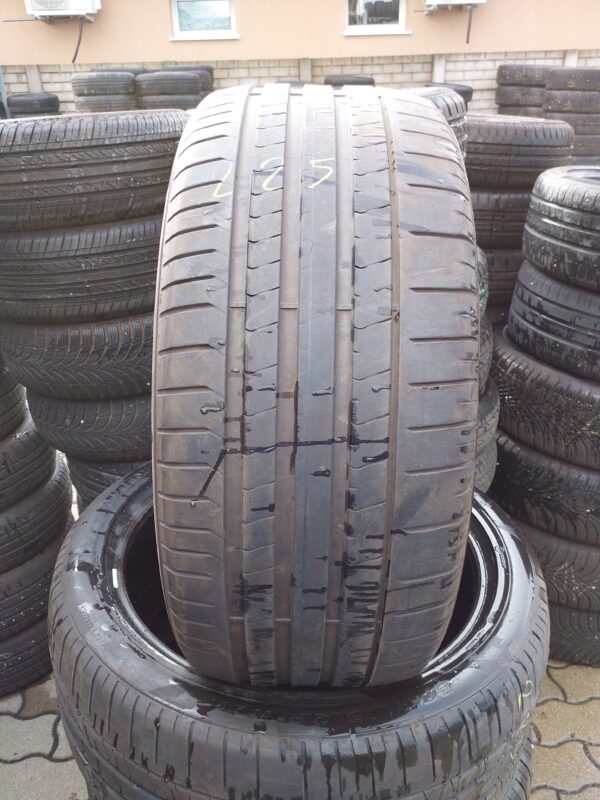 Pirelli P-Zero PZ4 285/40 R 21 109 Y | nyári   DOT4119 4.7 mm