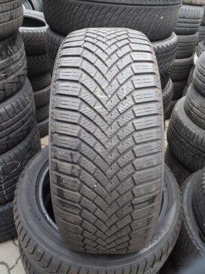 Yokohama Bluearth Winter V906 225/50 R 18 95 V | téli   DOT2621 5.5 mm