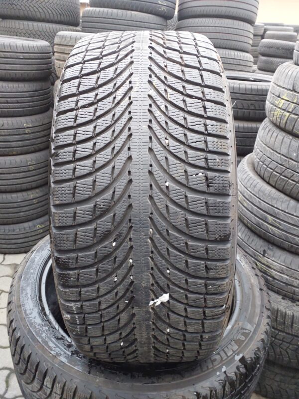 Michelin Latitude Alpin LA2 265/40 R 21 105 V | téli   DOT0919 4.9 mm