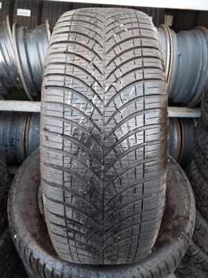 Goodyear Vector 4Season Gen-3 225/55 R 18 102 V | négyévszakos   DOT1121 6 mm