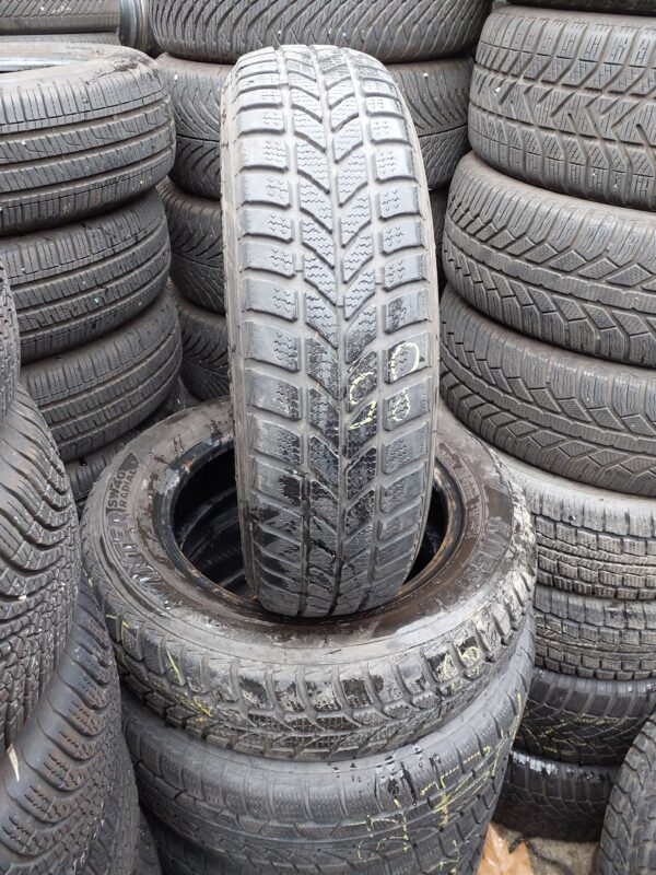Kingstar Winter radial sw40 165/70 R 14 81 T | téli   DOT2618 5 mm