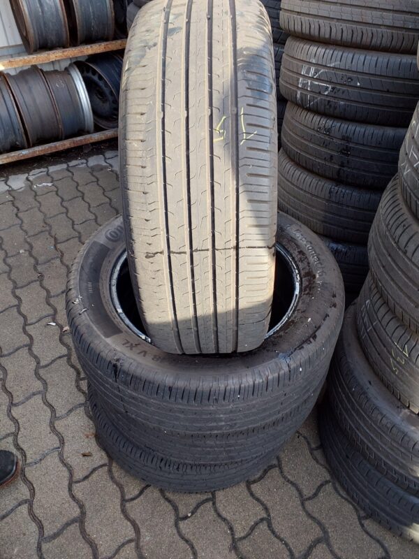 Continental ContiEcoContact 6 235/55 R 18 104 V | nyári   DOT2122 4.5 mm