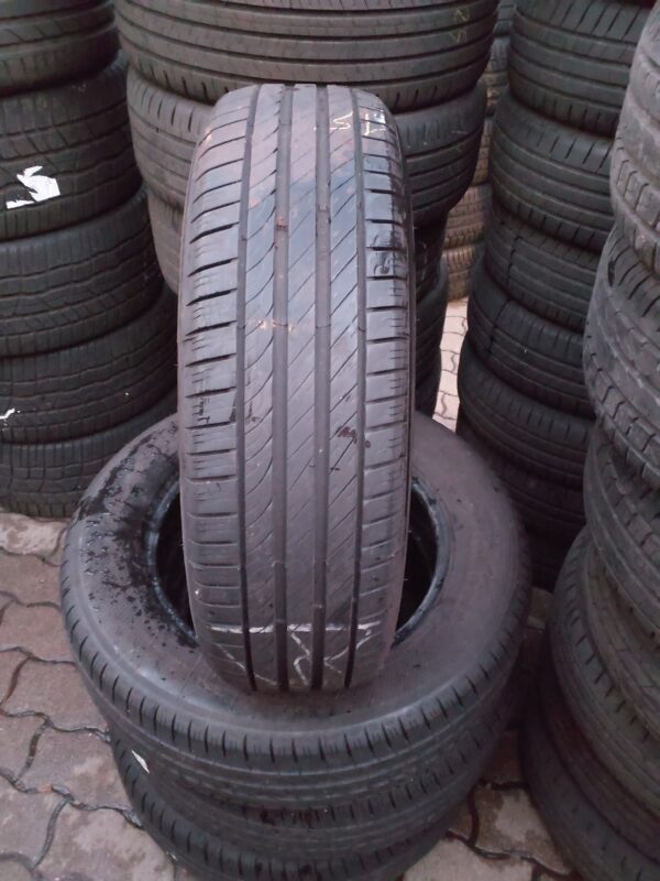 Kleber Dynaxer SUV 215/65 R 17 99 V | nyári   DOT2024 5.8 mm