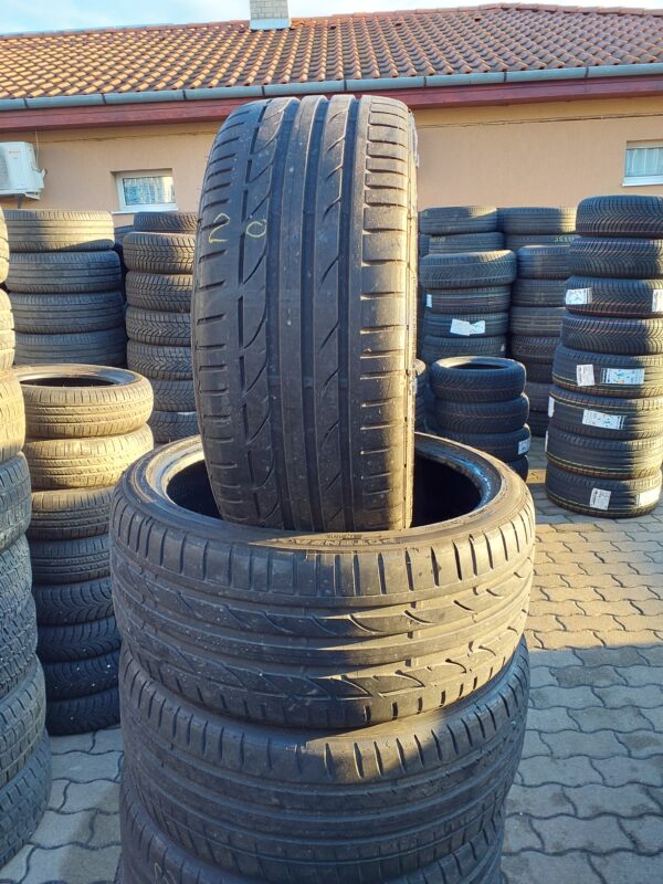 Bridgestone Potenza S001 235/35 R 19 91 Y | nyári   DOT3918 5.9 mm