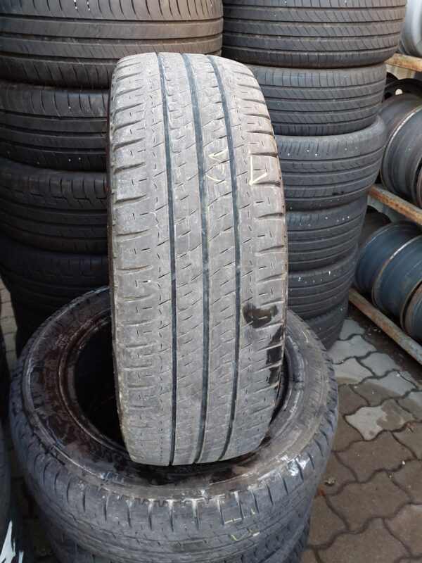 Michelin Agilis + 215/60 R 17 C 109/107 T | nyári   DOT1521 6.7 mm