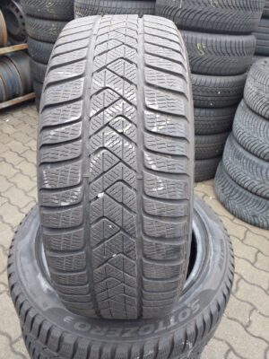 Pirelli SottoZero 3 225/50 R 17 94 H | téli   DOT3819 6.0 mm