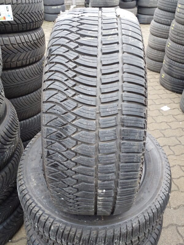 Kleber Citilander 235/55 R 17 99 V | négyévszakos   DOT3121 7.7 mm