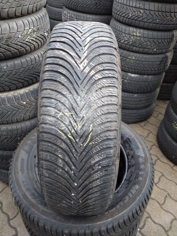 Michelin Alpin 5 215/65 R 17 99 H | téli   DOT2523 5.4 mm