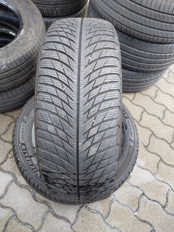 Michelin Pilot Alpin 5 205/55 R 17 91 H | téli   DOT4320 6.4 mm