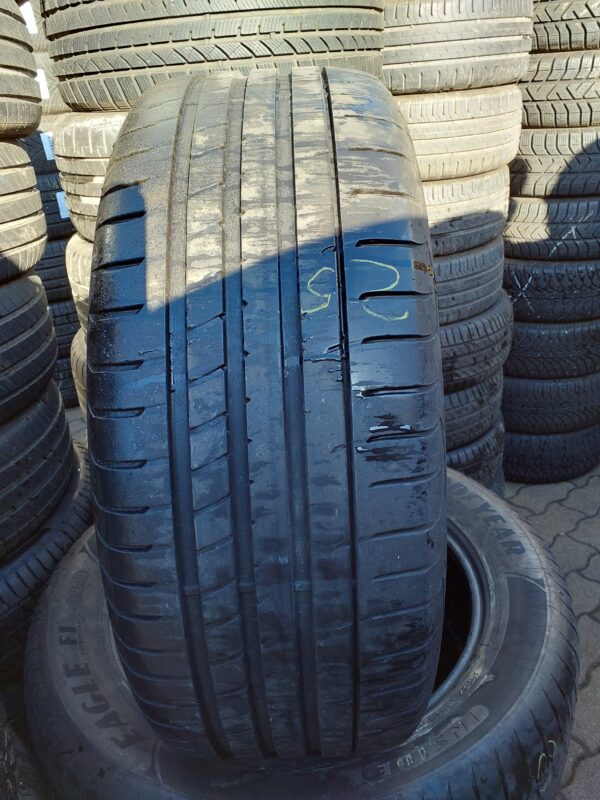 Goodyear Eagle F1 Asymmetric 2 suv 255/55 R 19 111 V | nyári   DOT3219 5.7 mm