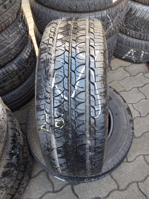 Barum Vanis 2 215/65 R 15 C 104/102 T | nyári   DOT1222 8.1 mm